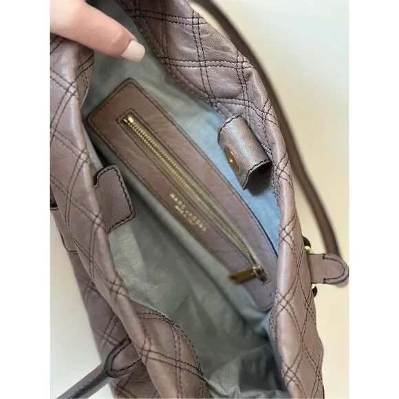 Marc Jacobs Casey Large Quilted Tote Brown - Picture 5 of 7